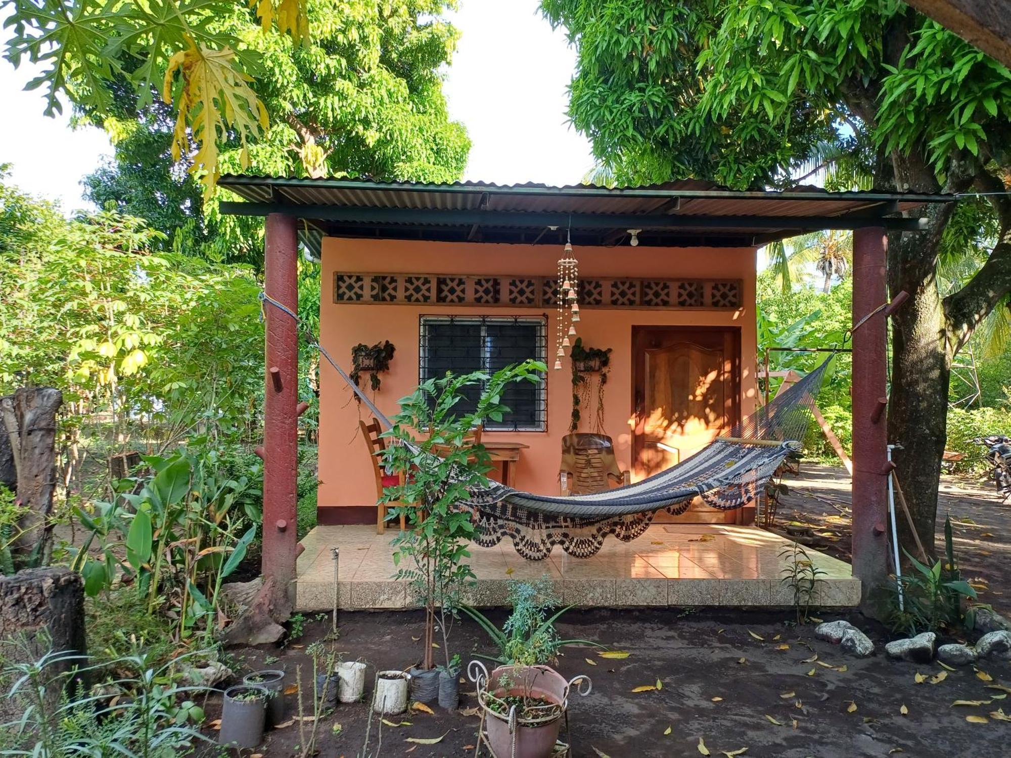 Cabanas Privadas Dilany Moyogalpa Esterno foto