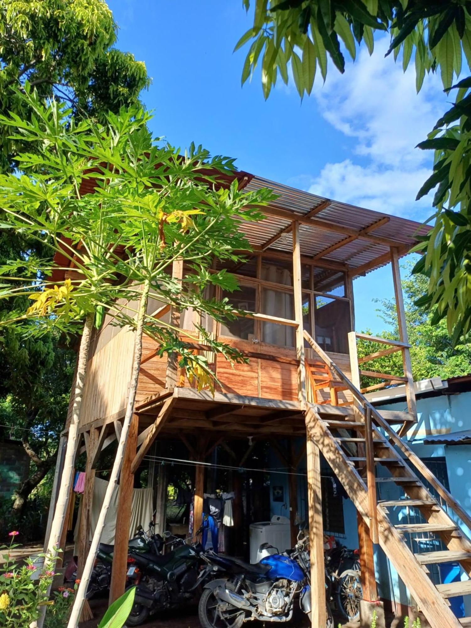 Cabanas Privadas Dilany Moyogalpa Esterno foto