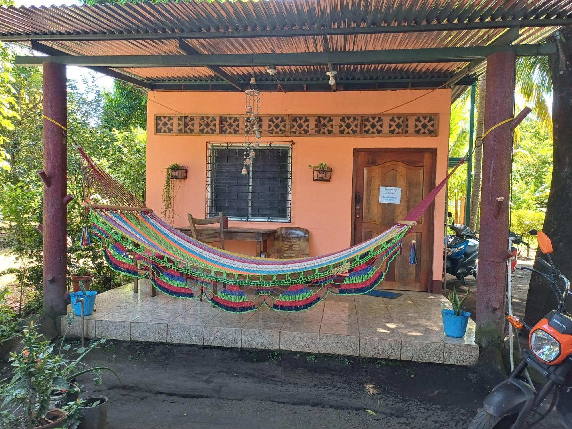 Cabanas Privadas Dilany Moyogalpa Esterno foto